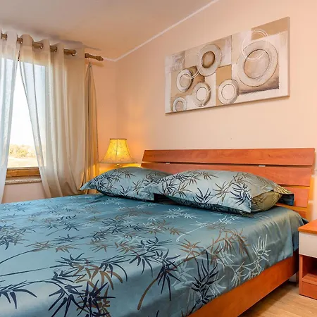 Holliday Lopac Вилла *