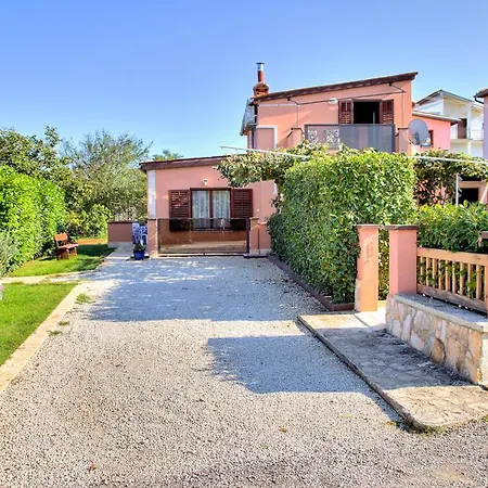 Villa Holliday Lopac