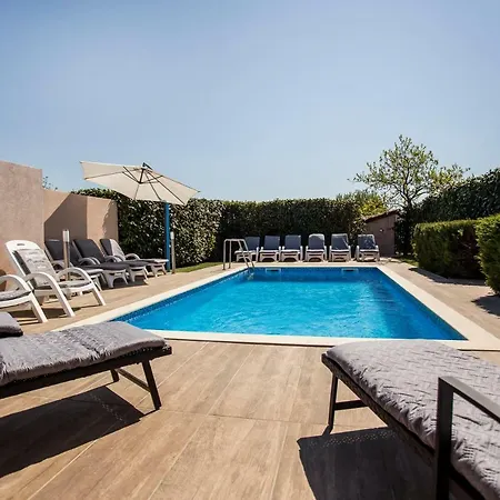 Villa Holliday Lopac *